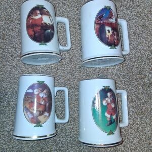 Holiday Santa Claus Ceramic Mug Set